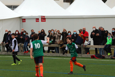 Imagen de uno de los partidos del Torneo Interescolar disputados el martes 28 de diciembre