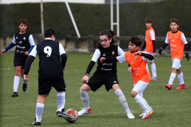 Imagen de uno de los partidos del Torneo Interescolar disputados el martes 28 de diciembre