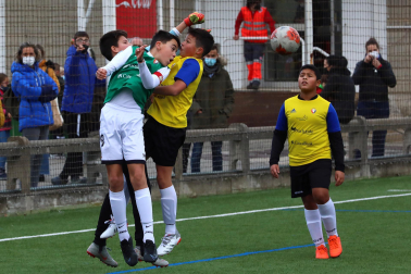 Imagen de uno de los partidos del Torneo Interescolar disputados el martes 28 de diciembre