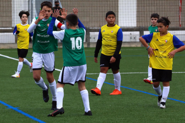 Imagen de uno de los partidos del Torneo Interescolar disputados el martes 28 de diciembre
