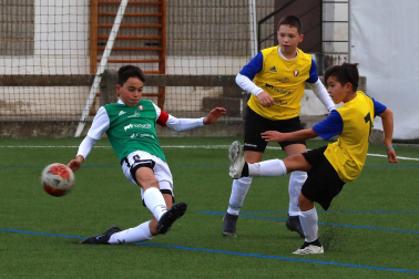 Imagen de uno de los partidos del Torneo Interescolar disputados el martes 28 de diciembre
