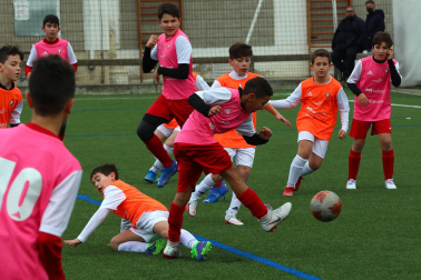 Imagen de uno de los partidos del Torneo Interescolar disputados el martes 28 de diciembre