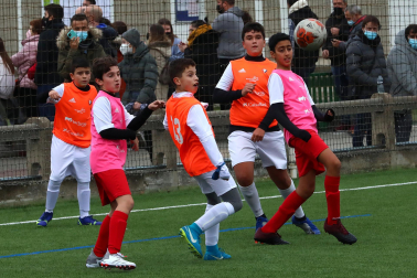 Imagen de uno de los partidos del Torneo Interescolar disputados el martes 28 de diciembre