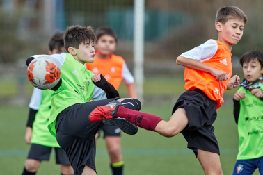 Imagen de uno de los partidos del Torneo Interescolar disputados el martes 28 de diciembre