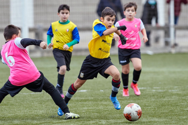 Imagen de uno de los partidos del Torneo Interescolar disputados el martes 28 de diciembre