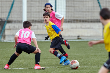 Imagen de uno de los partidos del Torneo Interescolar disputados el martes 28 de diciembre