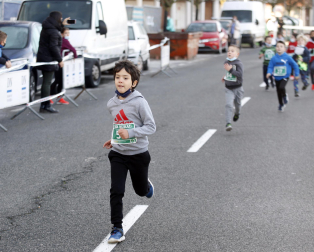 Imagen de la San Silvestre de Buztintxuri