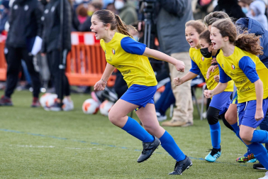 Finales del Torneo Interescolar mixto y femenino