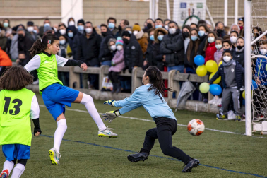 Finales del Torneo Interescolar mixto y femenino
