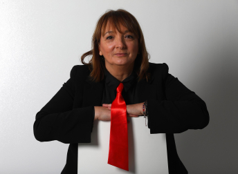 La escritora y periodista pamplonesa dirige Pamplona Negra desde 2019