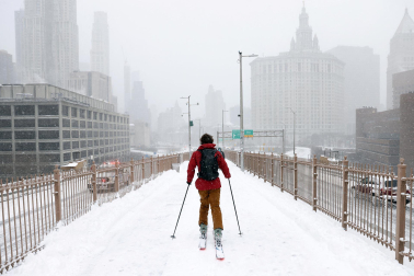 'Nor'easter' cubrió de blanco la costa este de EE UU