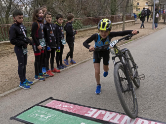 Benjamines y alevines disputaron en Estella el V Duatlón y la segunda jornada de los Juegos Deportivos de Navarra