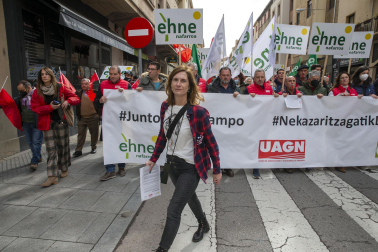 Protesta de los agricultores y ganaderos con sus tractores en Pamplona