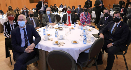 *A: JOSE CARLOS CORDOVILLA 
*F: 04-03-2022
*P: 
*L: PAMPLONA 
*T: DESAYUNO EMPRESARIAL BANCO DE SANTANDER - DIARIO DE NAVARRA. LOS ACTUALES DESAFIOS DE LAS EMPRESAS