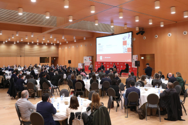 *A: JOSE CARLOS CORDOVILLA 
*F: 04-03-2022
*P: 
*L: PAMPLONA 
*T: DESAYUNO EMPRESARIAL BANCO DE SANTANDER - DIARIO DE NAVARRA. LOS ACTUALES DESAFIOS DE LAS EMPRESAS