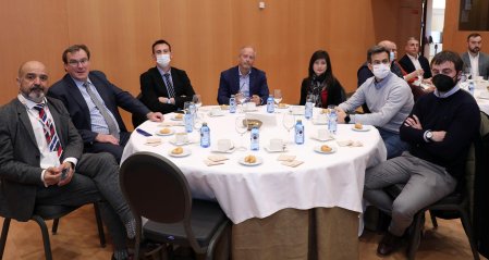 *A: JOSE CARLOS CORDOVILLA 
*F: 04-03-2022
*P: 
*L: PAMPLONA 
*T: DESAYUNO EMPRESARIAL BANCO DE SANTANDER - DIARIO DE NAVARRA. LOS ACTUALES DESAFIOS DE LAS EMPRESAS