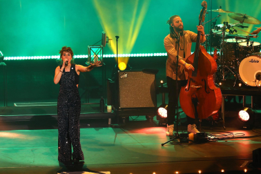 Zaz, durante su concierto en Baluarte./