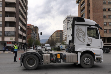 Fotos de la caravana de camiones en Pamplona