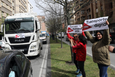 Fotos de la caravana de camiones en Pamplona