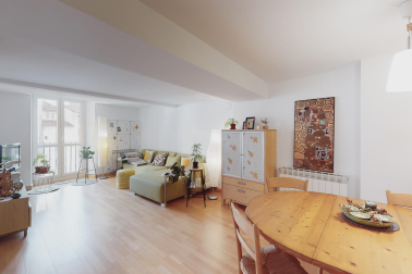 Piso reformado de 142 m2 en la calle Zapatería
