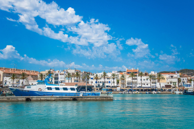 Bella vista del puerto de Les Cases d´Aldanar