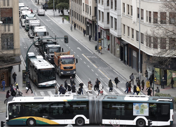 Fotos de la protesta de los transportistas por las calles de Pamplona.