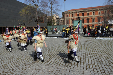 rabajadoras de 45 escuelas infantiles, convocadas por la plataforma, se han movilizado este sábado en Pamplona