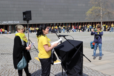 rabajadoras de 45 escuelas infantiles, convocadas por la plataforma, se han movilizado este sábado en Pamplona