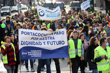 Manifestación convocada por Tradisna en Pamplona.