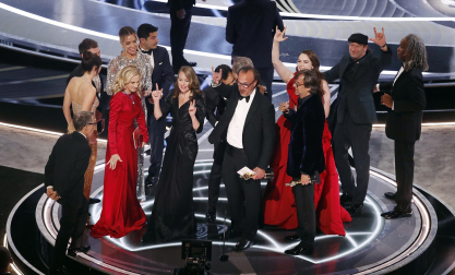 El cast de 'Coda' celebra el Oscar a la mejor película