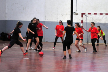 Imágenes del Campeonato de futbito de Garralda./