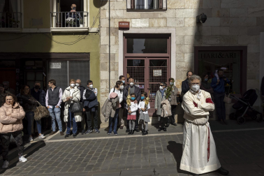 Procesión de Domingo de Ramos en Pamplona, desde la plaza Santa María la Real hasta la Catedral