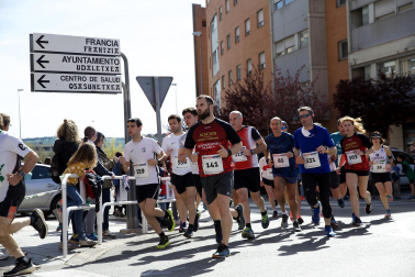 Fotos de XXXII Carrera Popular "Hiru-Herri"./