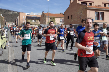 Fotos de XXXII Carrera Popular "Hiru-Herri"./