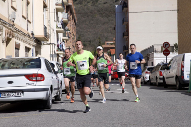 Fotos de XXXII Carrera Popular "Hiru-Herri"./