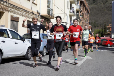 Fotos de XXXII Carrera Popular "Hiru-Herri"./