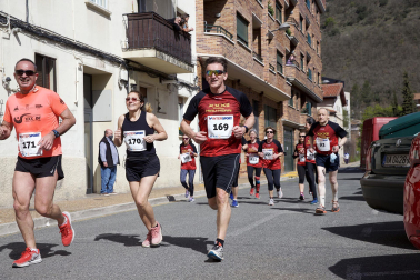 Fotos de XXXII Carrera Popular "Hiru-Herri"./