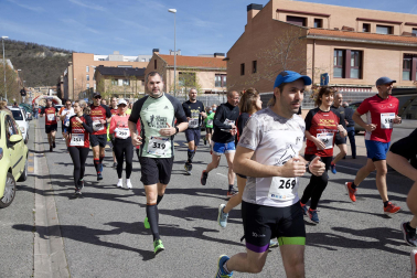 Fotos de XXXII Carrera Popular "Hiru-Herri"./