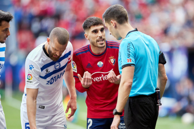 Fotos del partido Osasuna 1-0 Alavés en directo./
