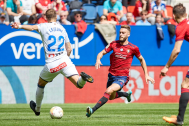 Fotos del partido Osasuna 1-0 Alavés en directo./