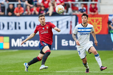 Fotos del partido Osasuna 1-0 Alavés en directo./