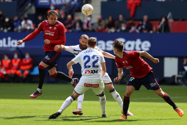 Fotos del partido Osasuna 1-0 Alavés en directo./