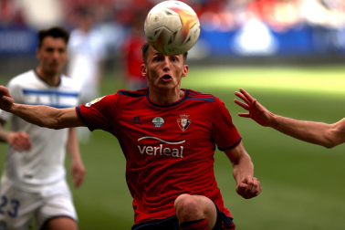 Fotos del partido Osasuna 1-0 Alavés en directo./
