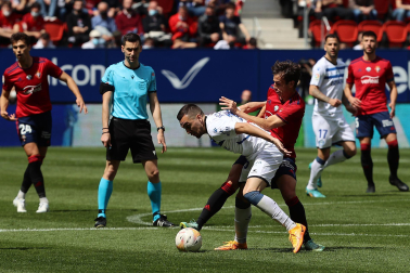 Fotos del partido Osasuna 1-0 Alavés en directo./