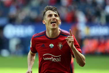 Fotos del partido Osasuna 1-0 Alavés en directo./