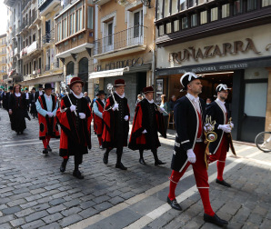 Imágenes de la Función de las Cinco Llagas en la Semana Santa de Pamplona 2022