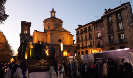 Procesión del Santo Entierro de la Semana Santa 2022 en Pamplona