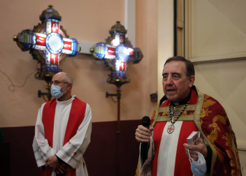 Procesión del Santo Entierro de la Semana Santa 2022 en Pamplona.