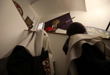 Procesión del Santo Entierro de la Semana Santa 2022 en Pamplona.