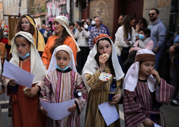 Procesión del Santo Entierro de la Semana Santa 2022 en Pamplona.